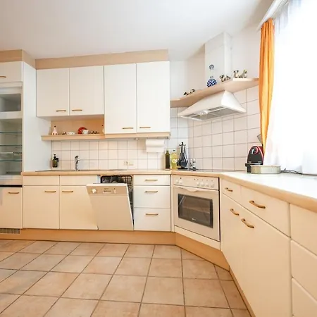 Apartment Elegant And Fully Equipped In