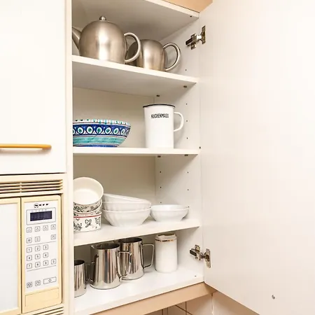 Apartment Elegant And Fully Equipped In